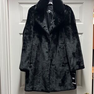 NWT DKNY Women's Elegant Black Teddy faux fur Jacket coat Medium